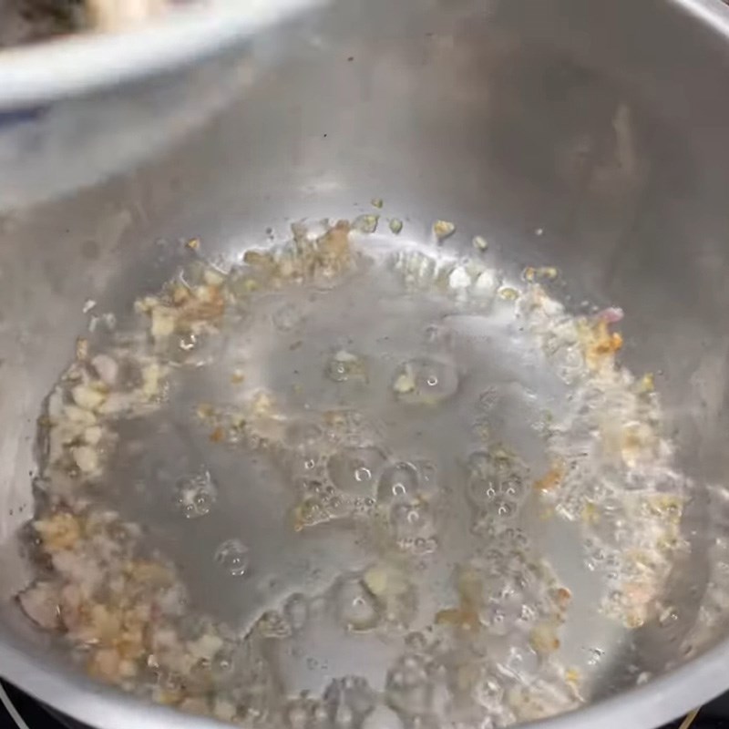 Bước 3 Kho cá Cá linh kho me