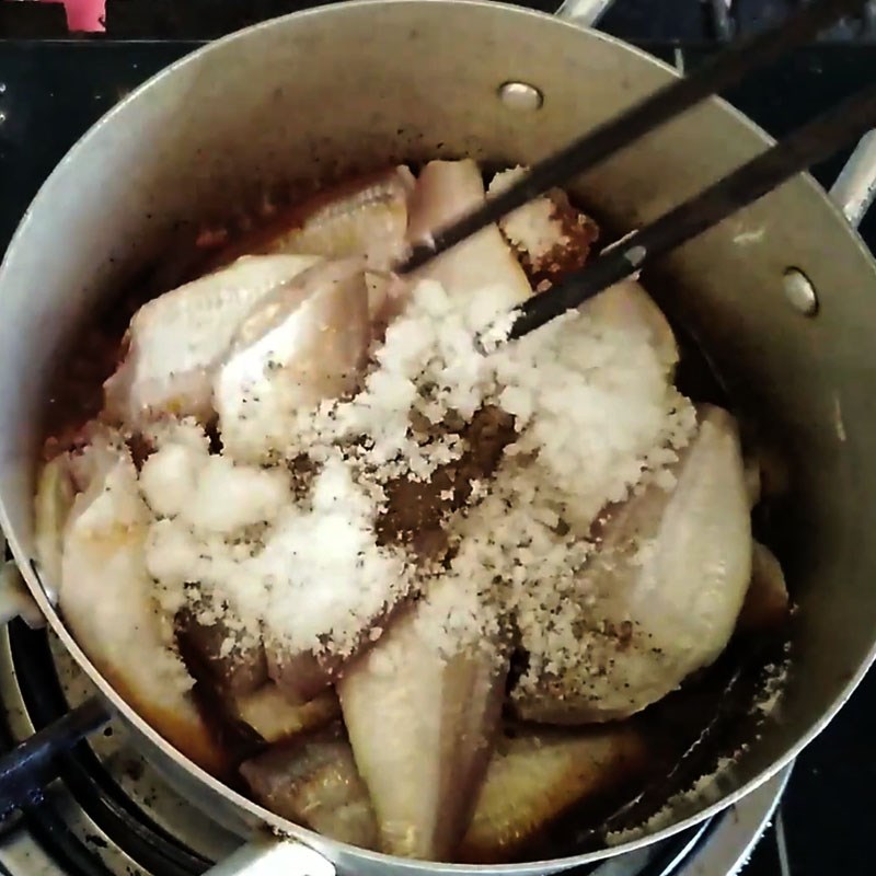 Bước 2 Kho cá Cá đổng kho tiêu