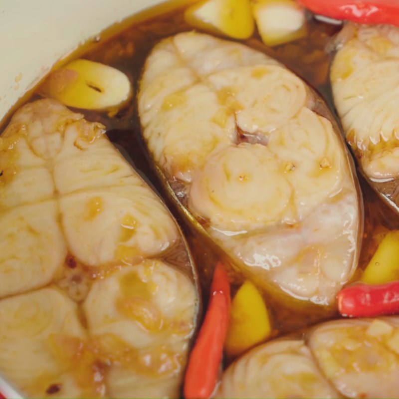 Bước 5 Kho cá Cá thu kho mặn ngọt