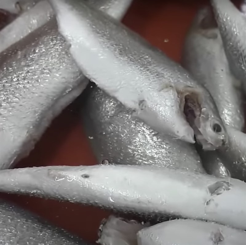 Bước 2 Ướp cá Khô cá đù