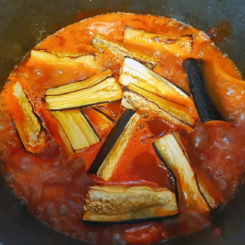 Bước 3 Kho cà tím Cà tím sốt cà chua