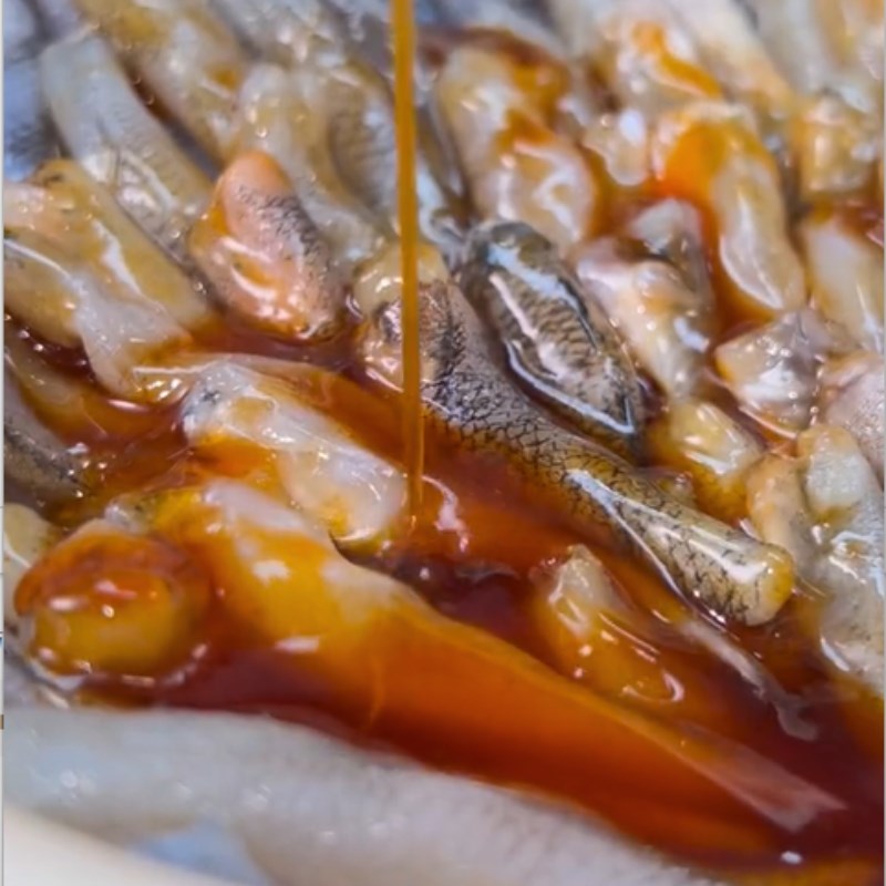 Bước 3 Kho cá Cá bống kho tiêu (Công thức được chia sẻ từ Tiktok Cách Nấu Ngon cùng Cách Nấu Ngon)