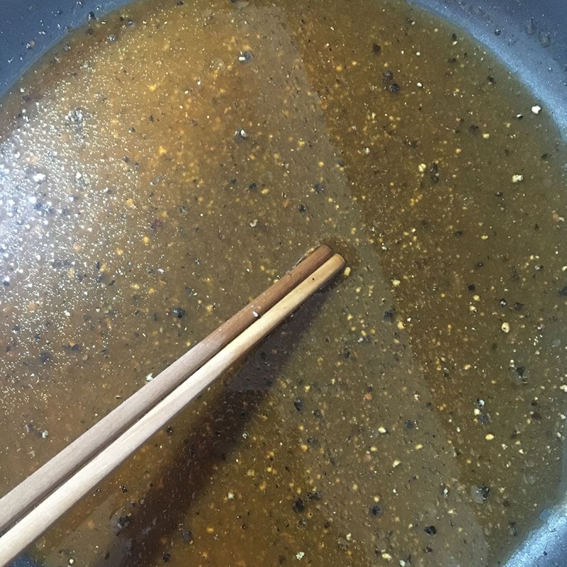Bước 2 Kho lườn cá Lườn cá hồi kho tiêu