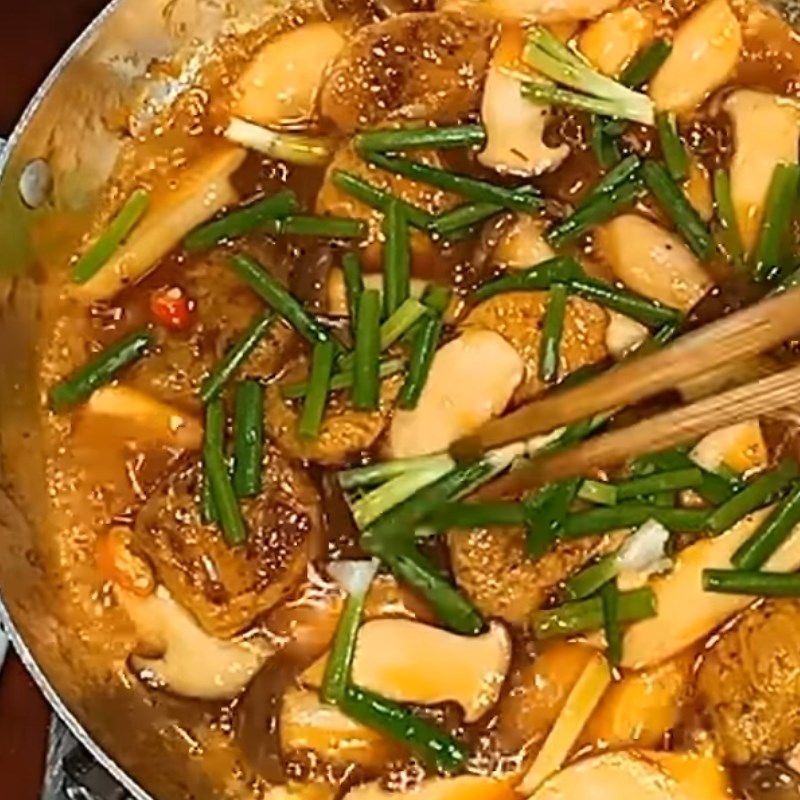 Bước 4 Kho sườn chay Sườn chay kho nấm đùi gà