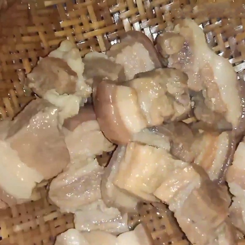 Bước 5 Kho thịt với nồi cơm điện Thịt kho trứng cút