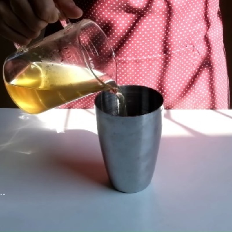 Bước 3 Lắc hỗn hợp Trà cam quýt