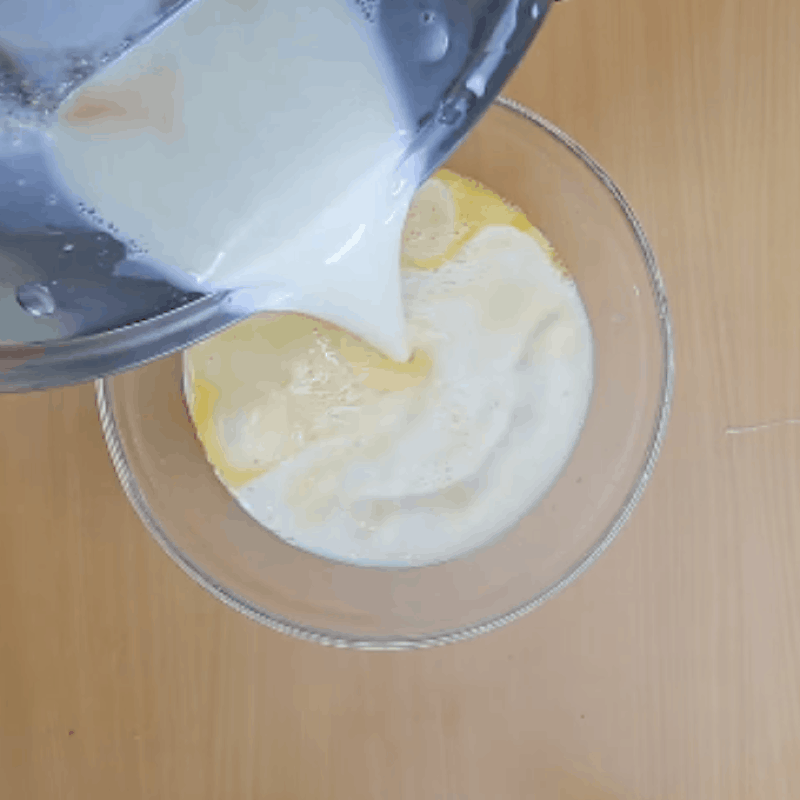 Bước 2 Làm bánh flan cốt dừa Chè caramen hoa quả