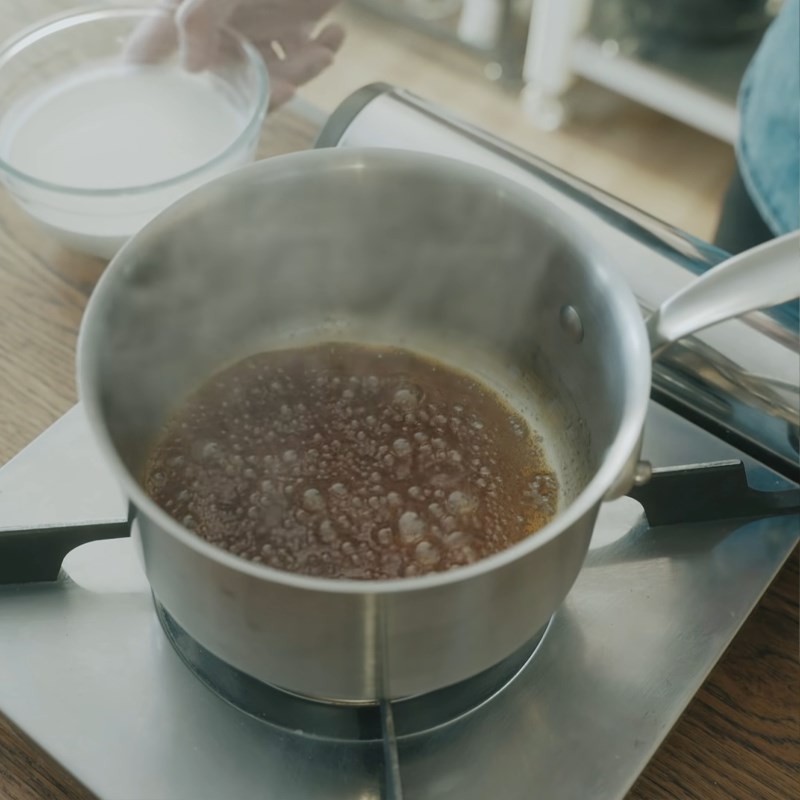 Bước 2 Làm caramel Panna cotta caramel
