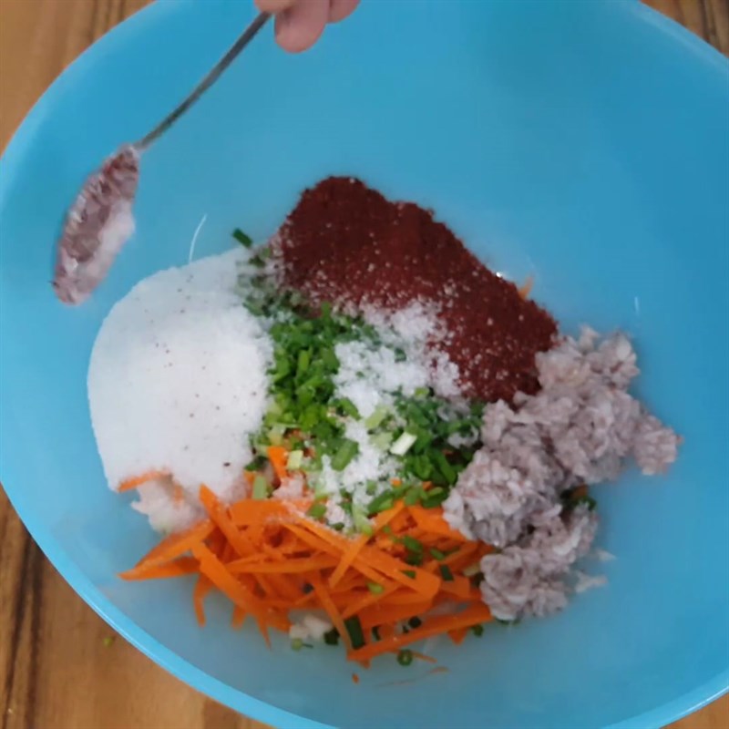 Bước 3 Làm hỗn hợp sốt ướp Kim chi su hào