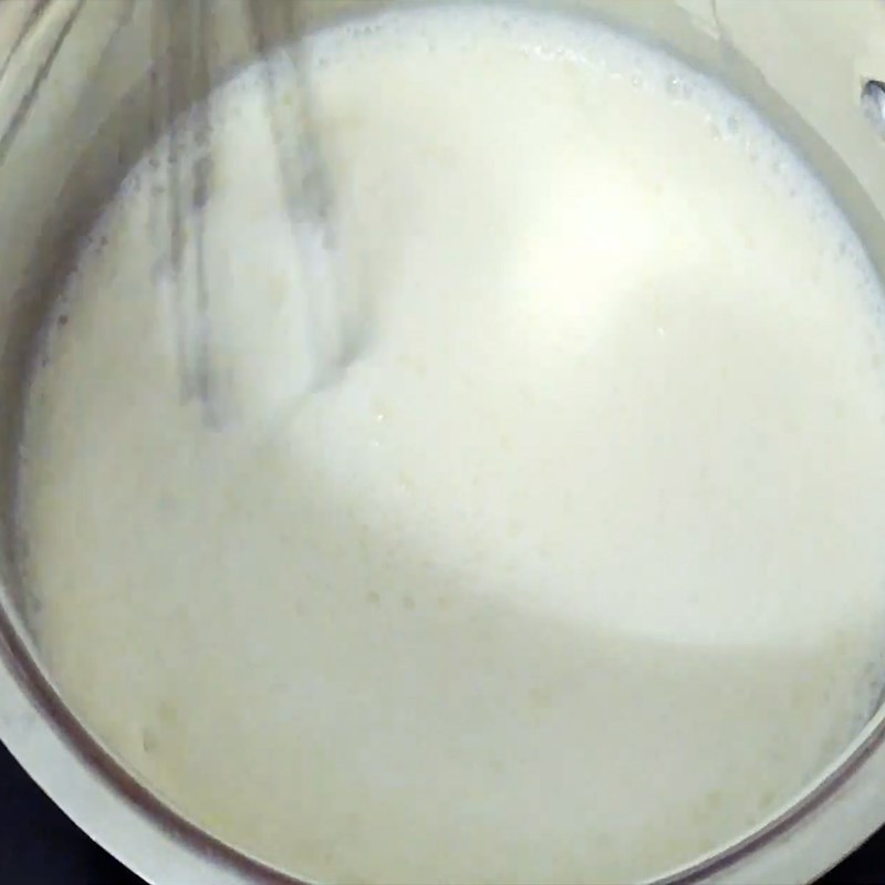 Bước 4 Làm lớp panna cotta Panna cotta mận