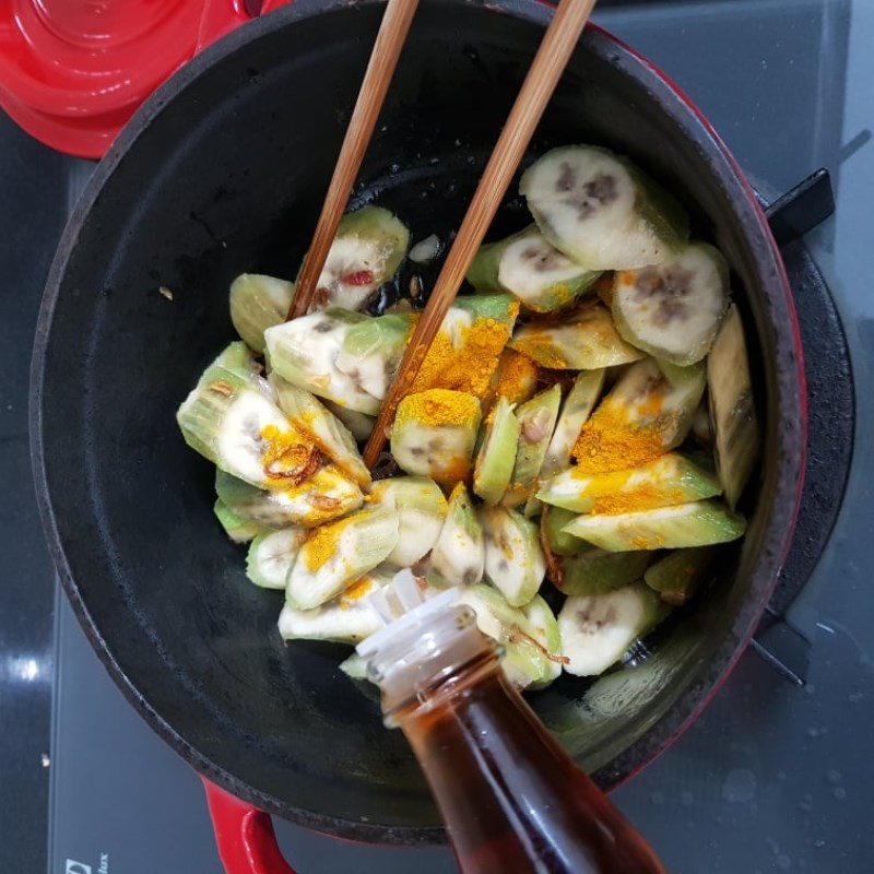 Bước 4 Làm lươn om chuối đậu Lươn om chuối đậu