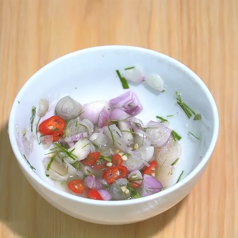 Bước 5 Làm muối chấm Gà bọc giấy bạc hấp muối