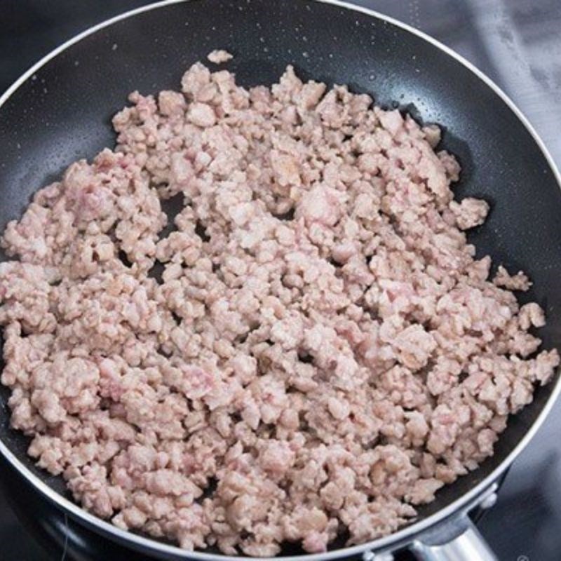 Bước 2 Làm nhân bánh cuốn Bánh cuốn nhân thịt bằng bánh tráng