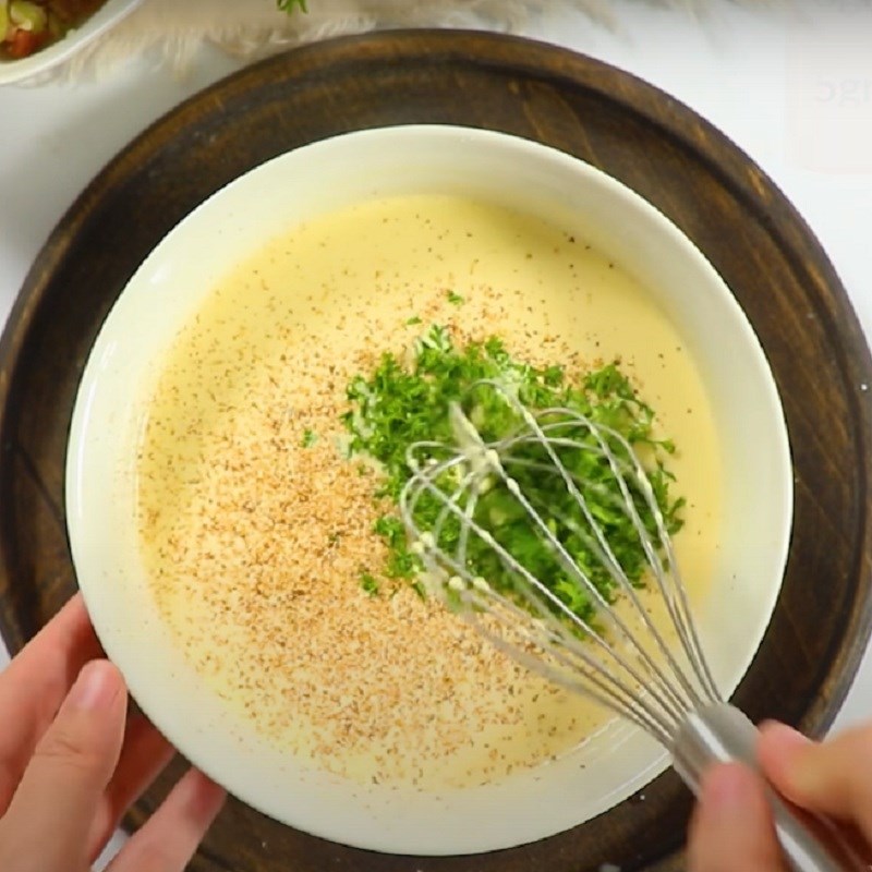 Bước 2 Làm nhân kem trứng Bánh tart mặn - Quiche Lorain