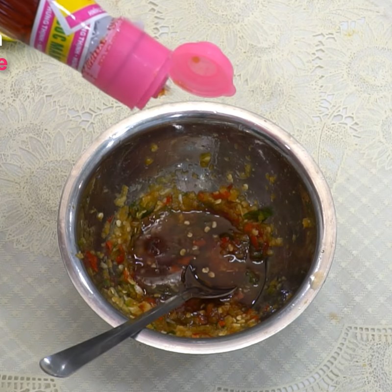 Bước 6 Làm nước chấm Mì quảng gà Đà Nẵng