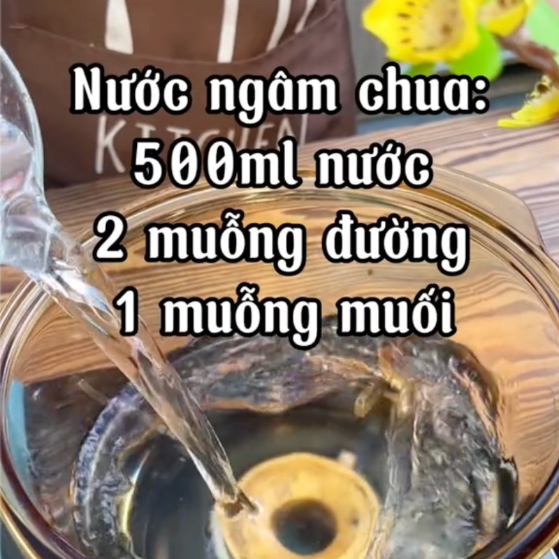 Bước 3 Làm nước ngâm chua Măng trúc ngâm tỏi ớt (công thức từ tiktok Cách Nấu Ngon cùng Cách Nấu Ngon)
