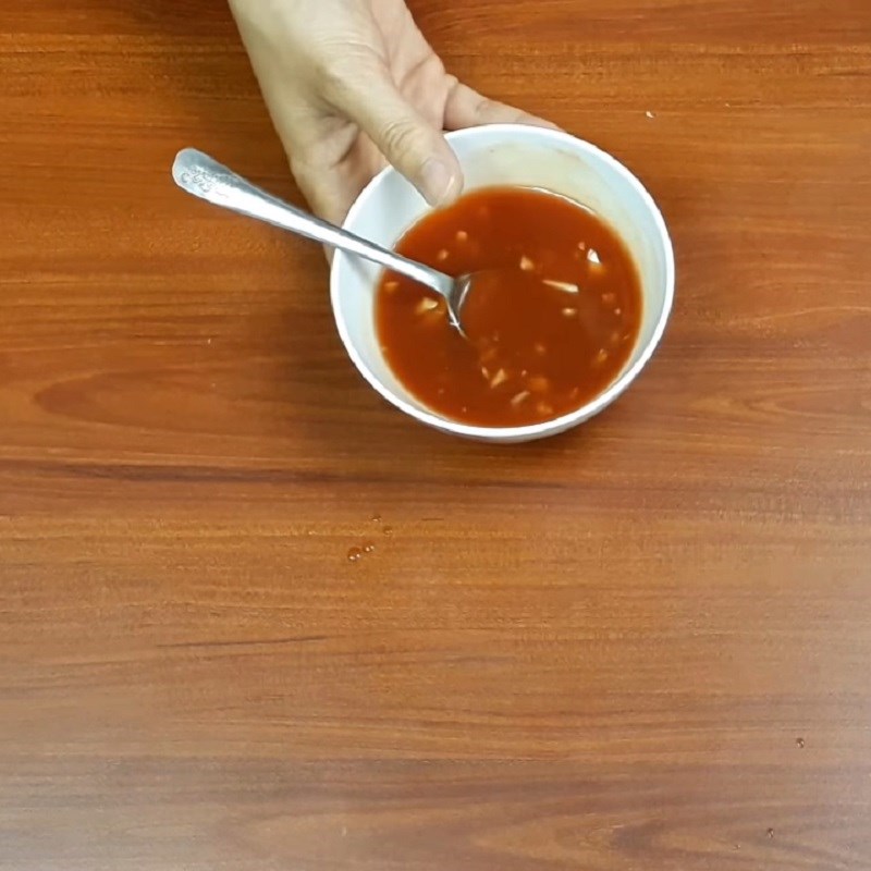Bước 2 Làm nước sốt Thịt heo xào chua ngọt