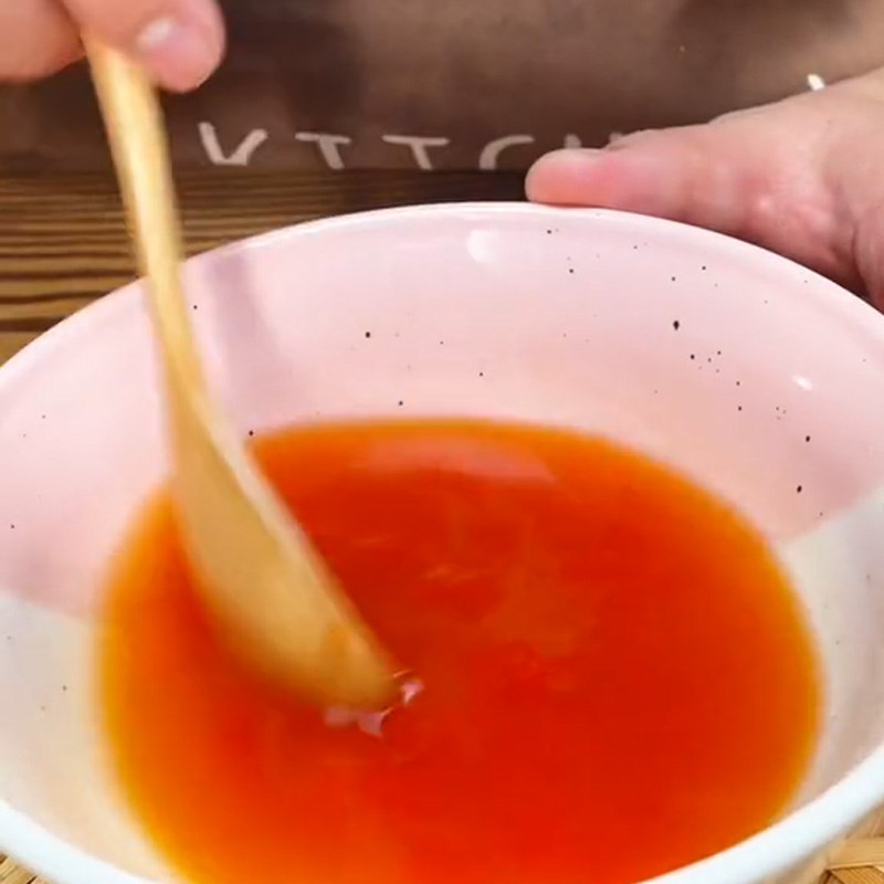 Bước 2 Làm nước sốt Hột vịt lộn nướng (Công thức được chia sẻ từ TikTok Cách Nấu Ngon cùng Cách Nấu Ngon)