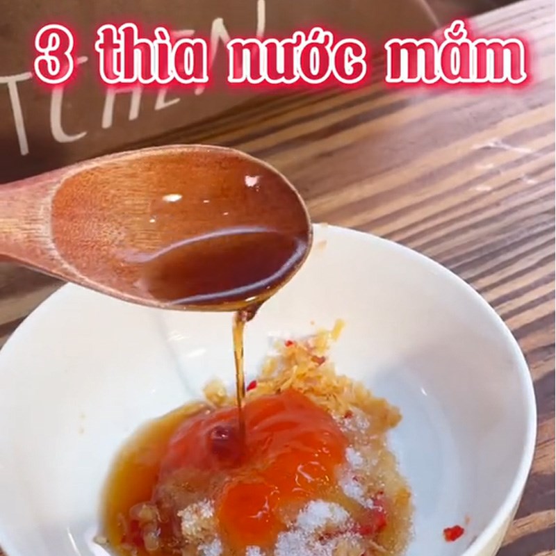 Bước 2 Làm nước sốt thái Tôm sốt thái (Công thức được chia sẻ từ TikTok Cách Nấu Ngon cùng Cách Nấu Ngon)