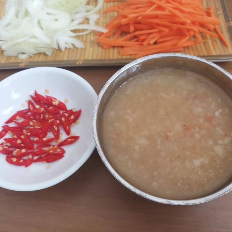 Bước 3 Làm nước sốt trộn gỏi Gỏi ức gà
