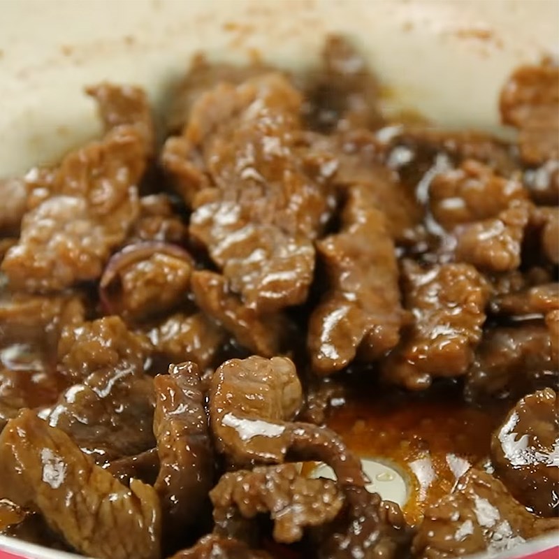 Bước 3 Làm nước sốt trộn mì Mì trộn thịt bò cay