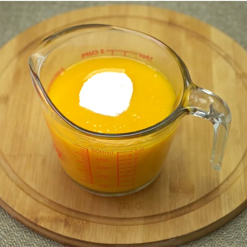 Bước 4 Làm thạch xoài Panna cotta thạch xoài