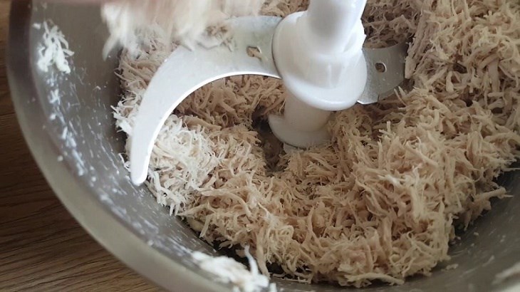 Bước 4 Làm tơi thịt gà Chà bông gà
