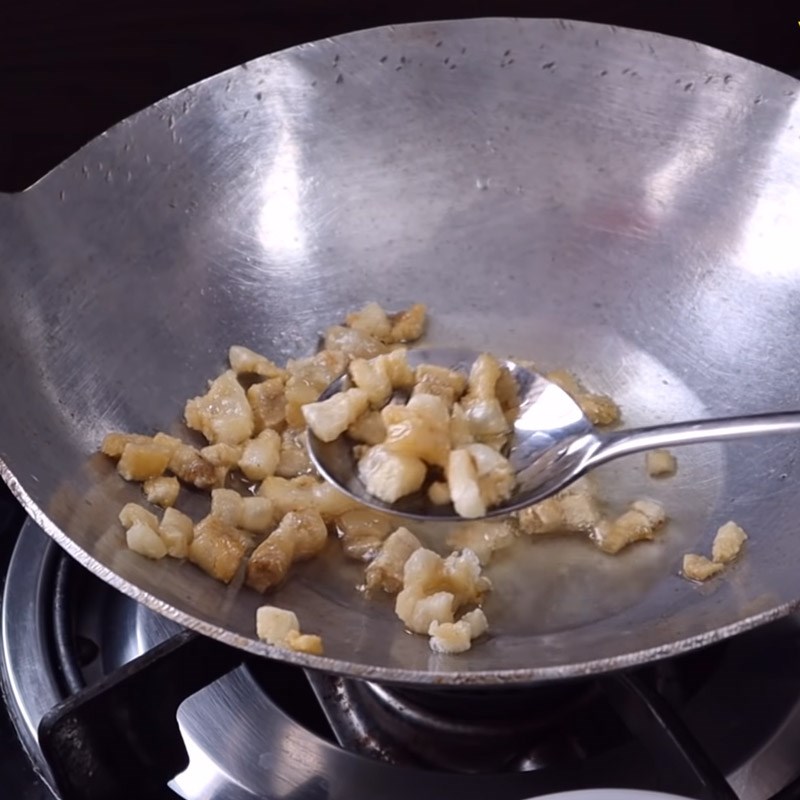Bước 2 Làm tóp mỡ Cá lòng tong kho tóp mỡ