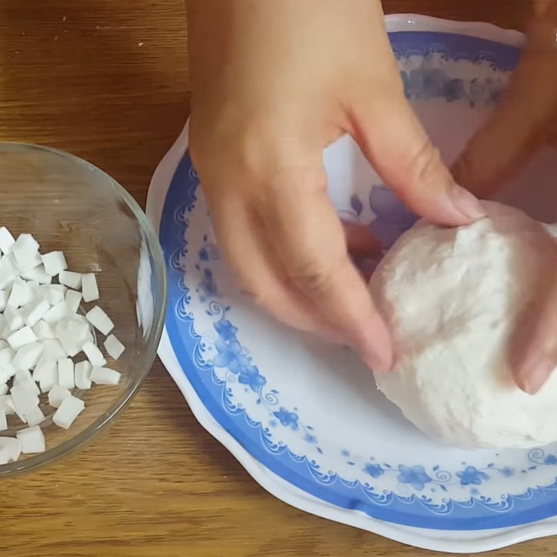 Bước 2 Làm trân châu nhân dừa Sữa chua thạch lá nếp trân châu