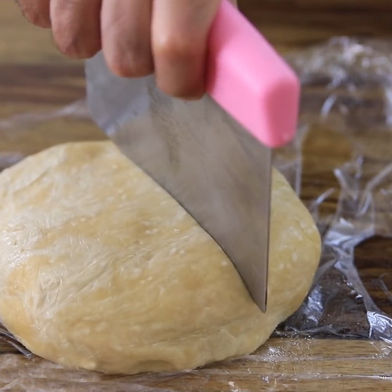 Bước 4 Làm vỏ bánh Bánh khoai tây thịt bò - La tourtiere