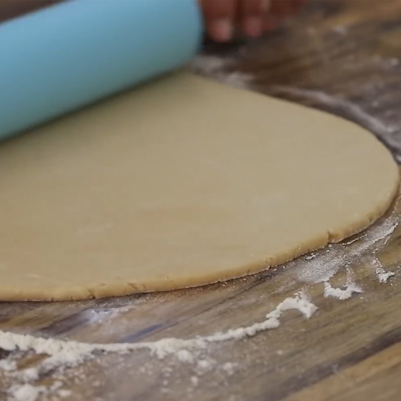 Bước 4 Làm vỏ bánh Bánh khoai tây thịt bò - La tourtiere