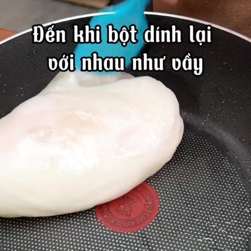 Bước 4 Làm vỏ ngoài Bánh xu xê nhân khoai