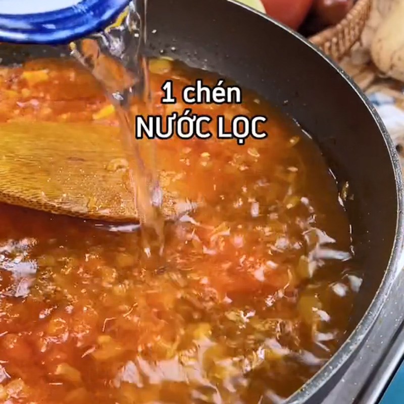 Bước 3 Làm xíu mại trứng muối Xíu mại trứng muối (Công thức được chia sẻ từ TikTok Cách Nấu Ngon cùng Cách Nấu Ngon)
