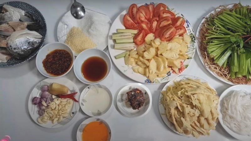 Nguyên liệu món ăn lẩu đầu cá hồi