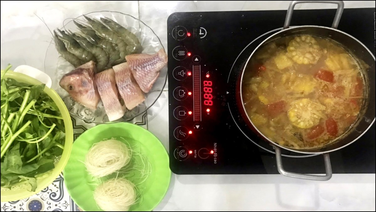 Lẩu mắm ruốc (công thức được chia sẻ từ người dùng)
