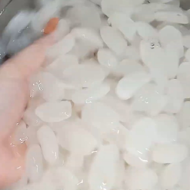 Bước 1 Luộc hạt đác Sữa chua hạt đác chanh dây