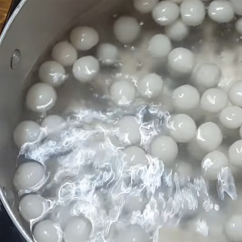 Bước 3 Luộc trân châu Sữa chua thạch lá nếp trân châu