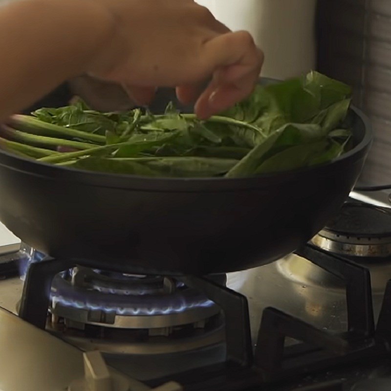 Bước 5 Luộc và ướp rau Thịt nướng Hàn Quốc bằng nồi chiên không dầu