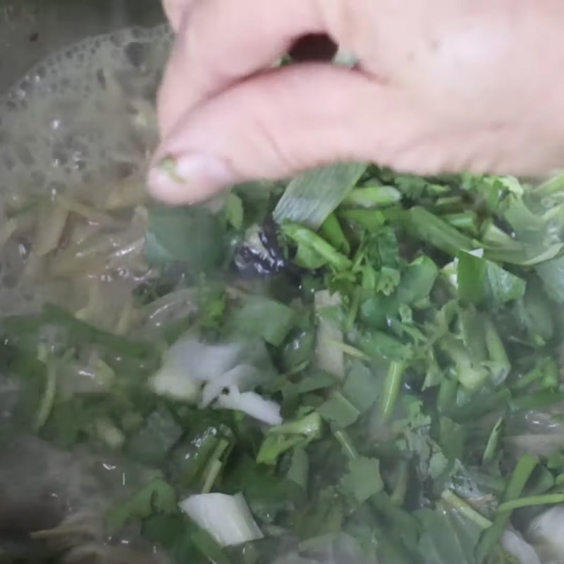 Bước 5 Om lươn với củ chuối Lươn om củ chuối
