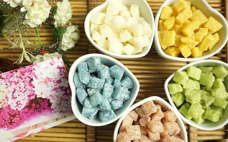 Mứt dừa viên