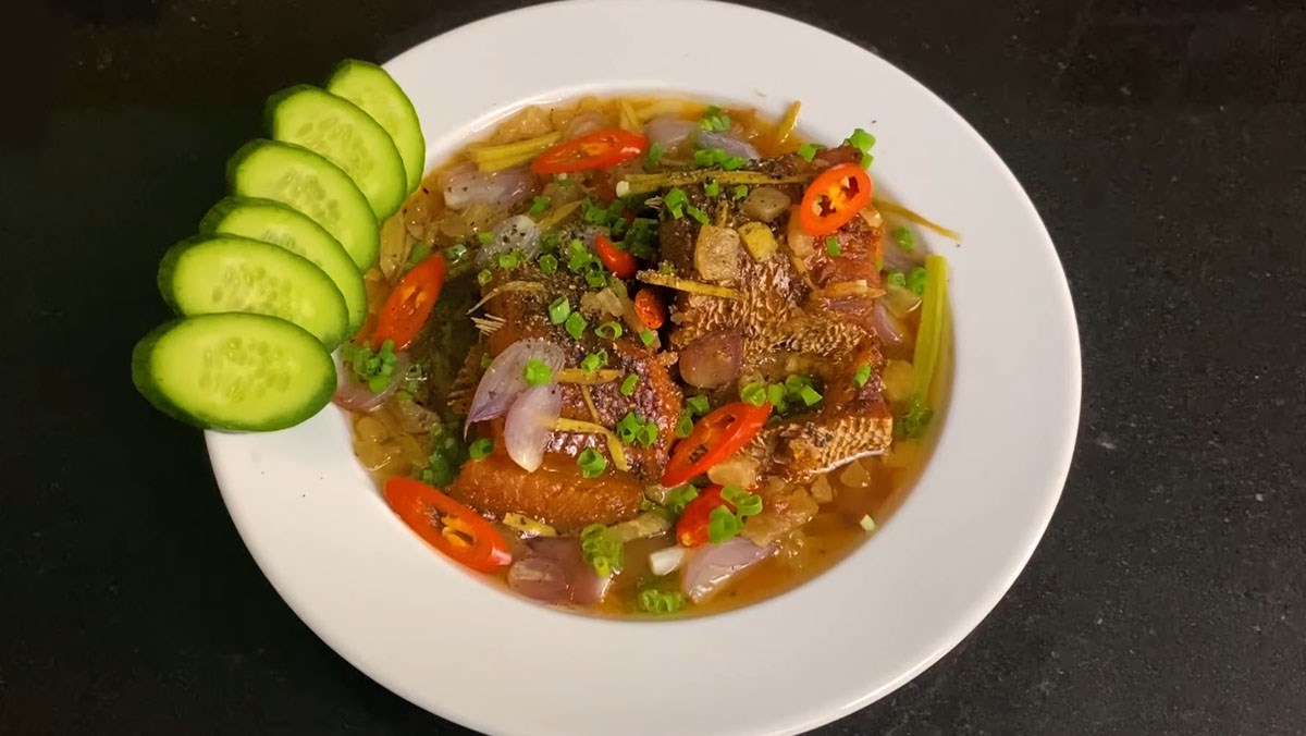 Mắm cá lóc chưng tóp mỡ