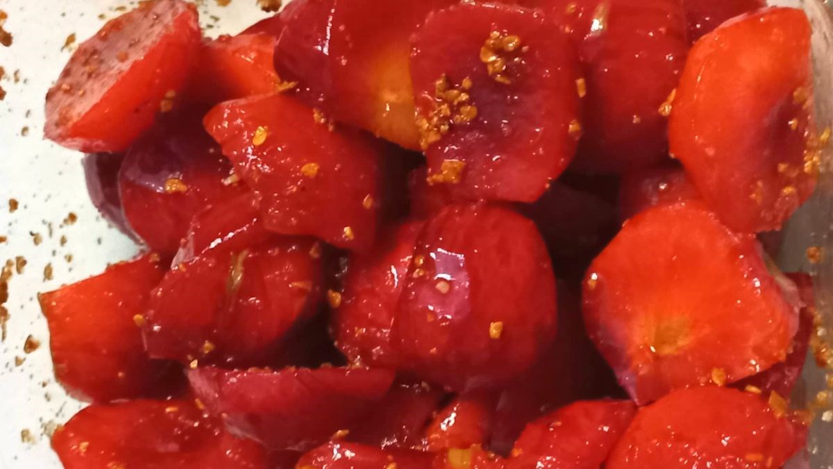Mận lắc muối ớt (công thức được chia sẻ từ người dùng)