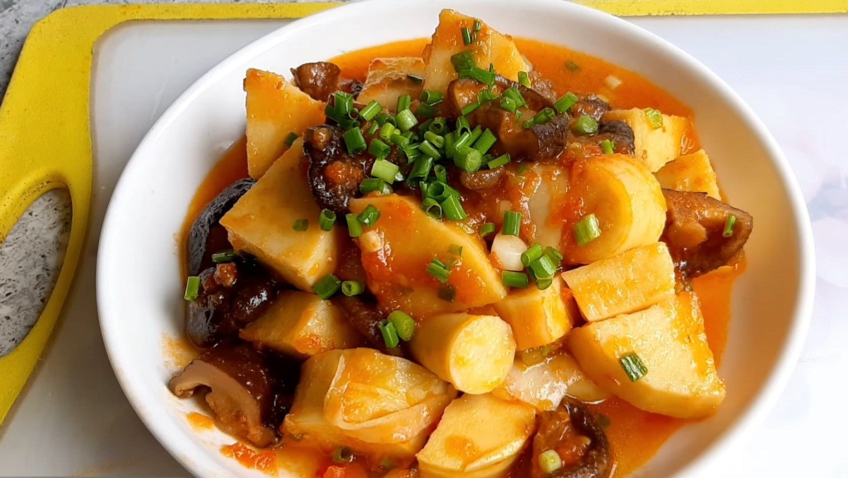 Măng kho cà chay