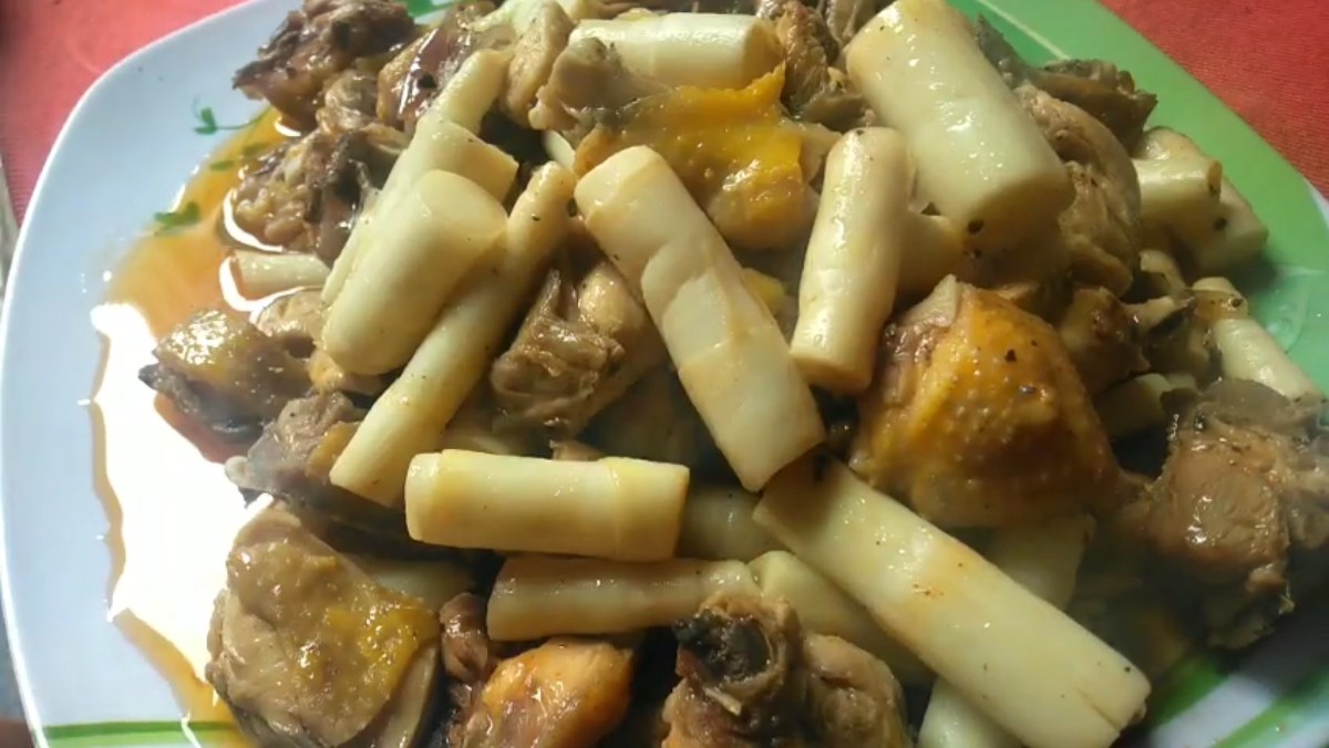 Măng trúc xào thịt gà
