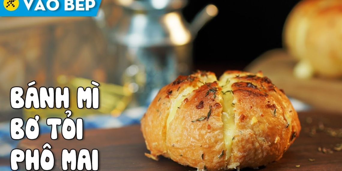Cách làm bánh mì phô mai bơ tỏi Hàn Quốc đơn giản, thơm ngon khó cưỡng 1 maxresdefault 230