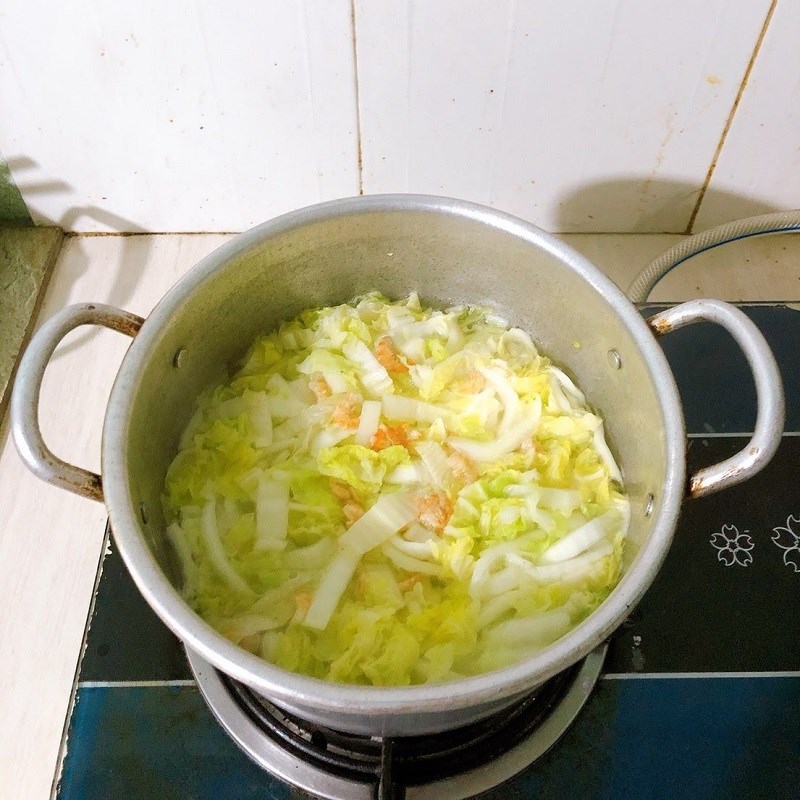 Bước 2 Nấu canh Canh cải thảo tôm khô
