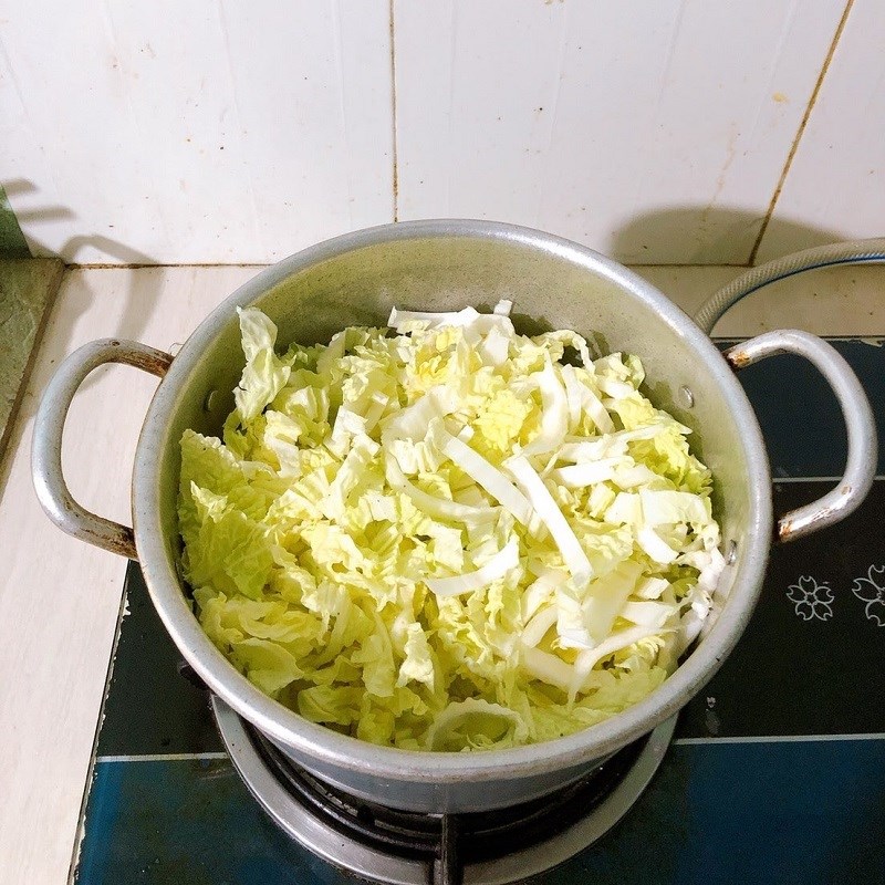 Bước 2 Nấu canh Canh cải thảo tôm khô
