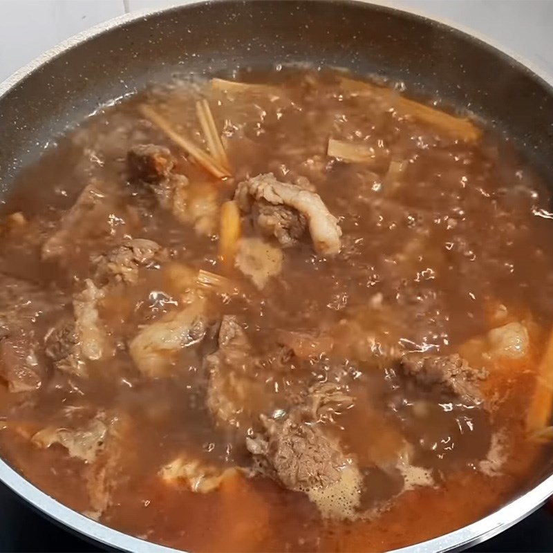 Bước 4 Nấu bò hầm sả Sườn bò hầm sả