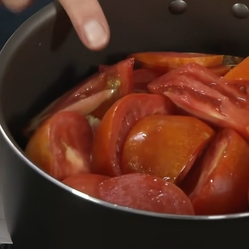 Bước 2 Nấu cà chua Nước ép cà chua không cần máy