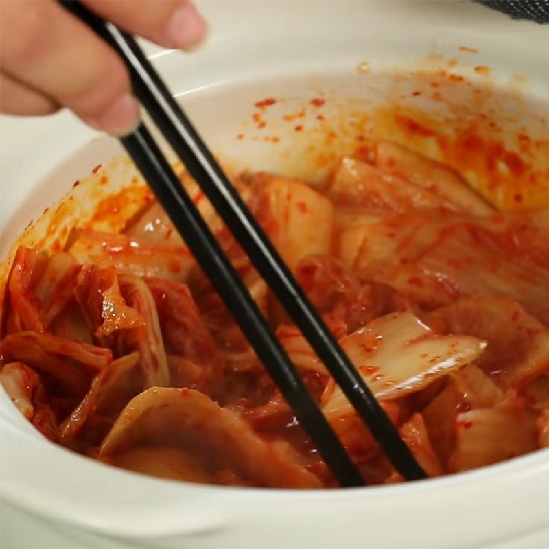 Bước 2 Nấu canh Canh kim chi ghẹ